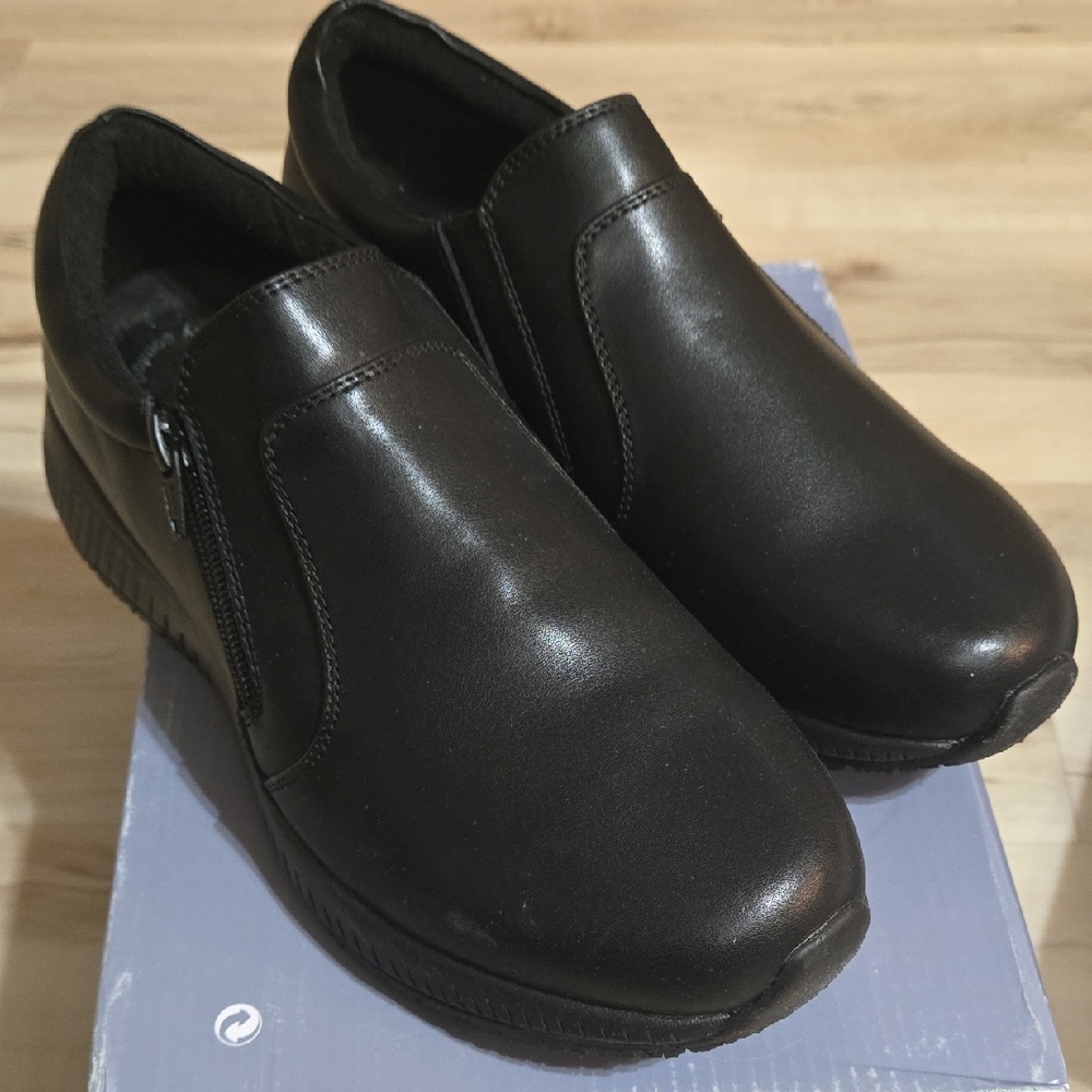 Spring Step Leather Women's Black Slip-On Loafers. Perfect Work Shoes.